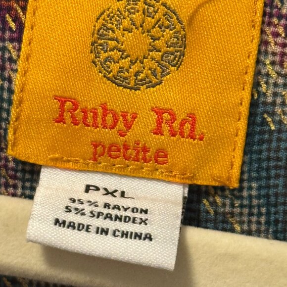 Ruby Rd. Petite Chevron Top 3/4 Sleeve Sz PXL Bright Multicolor Rayon & Spandex - Picture 4 of 12